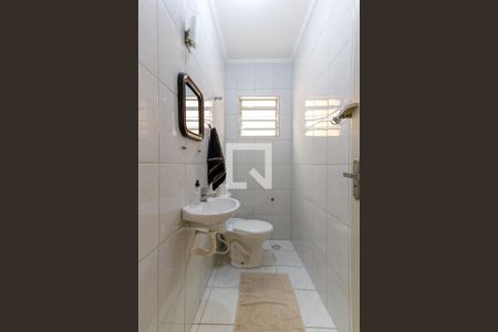 Lavabo de casa à venda com 3 quartos, 150m² em Vila Germinal, São Paulo
