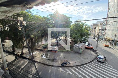 Vista da Sala de apartamento à venda com 2 quartos, 70m² em Centro, Niterói