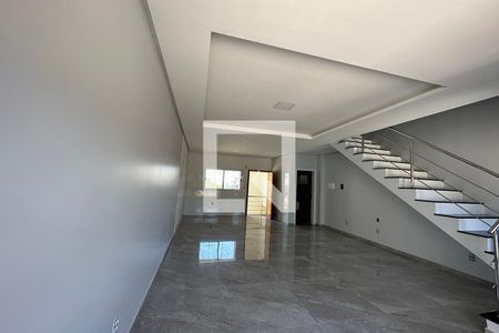 Sala de casa à venda com 3 quartos, 150m² em Campestre, São Leopoldo