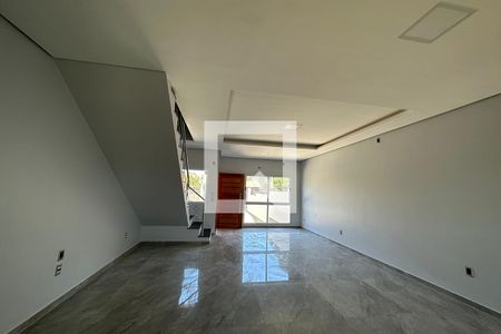 Sala de casa à venda com 3 quartos, 150m² em Campestre, São Leopoldo