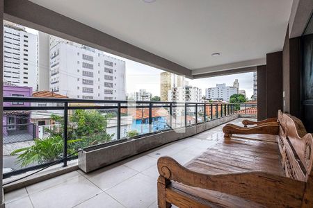 Sala - Varanda de apartamento para alugar com 3 quartos, 266m² em Sumaré, São Paulo