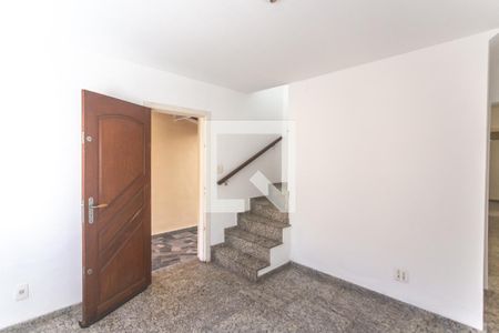 Sala de estar de casa para alugar com 3 quartos, 229m² em Rudge Ramos, São Bernardo do Campo