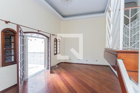 Sala 1 de casa para alugar com 3 quartos, 170m² em Vila Francos, São Paulo