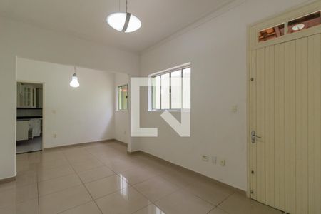 Sala de casa para alugar com 3 quartos, 231m² em Cambuci, São Paulo