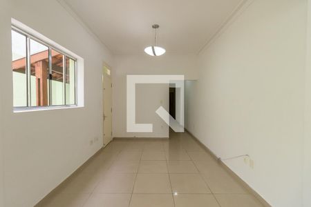 Sala de casa para alugar com 3 quartos, 231m² em Cambuci, São Paulo