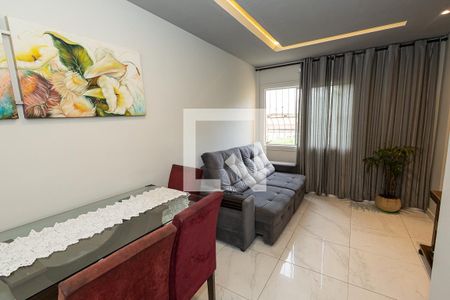 Sala de apartamento à venda com 3 quartos, 75m² em Heliópolis, Belo Horizonte