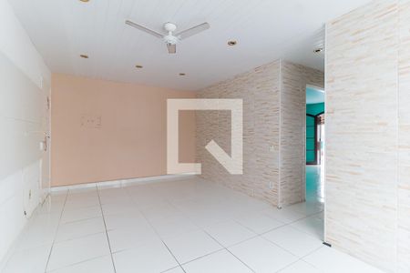 Sala de apartamento para alugar com 2 quartos, 82m² em Centro, Mogi das Cruzes