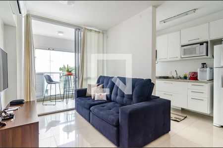 Sala de apartamento para alugar com 1 quarto, 46m² em Pinheiros, São Paulo