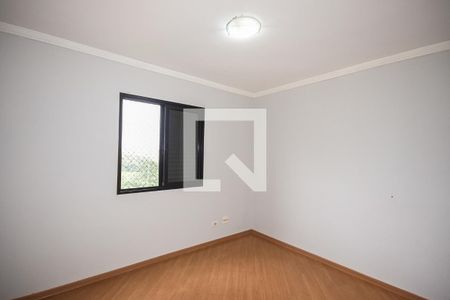 Quarto 1 de apartamento à venda com 2 quartos, 72m² em Jardim Henriqueta, Taboão da Serra