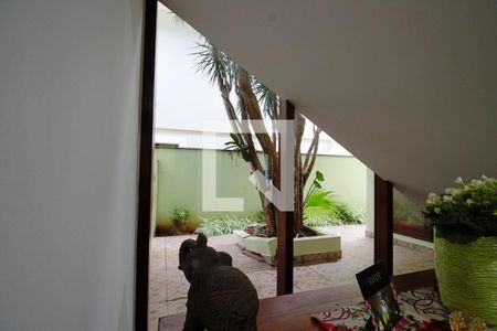 Hall de Entrada  de casa à venda com 5 quartos, 400m² em Vila Sonia, São Paulo