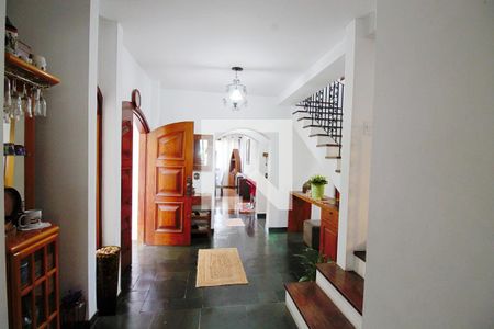 Hall de Entrada  de casa à venda com 5 quartos, 400m² em Vila Sonia, São Paulo