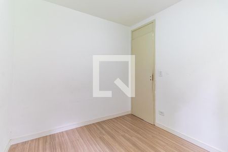 Quarto 1 de apartamento para alugar com 2 quartos, 54m² em Guarapiranga, São Paulo