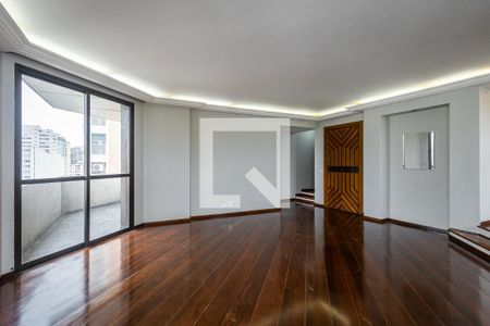 Apartamento à venda com 230m², 5 quartos e 3 vagasSala