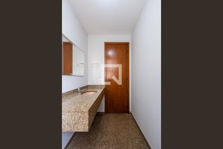 Lavabo de apartamento à venda com 5 quartos, 230m² em Paraíso, São Paulo