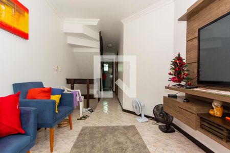 Sala de TV de casa para alugar com 3 quartos, 180m² em Bairro Alto, Curitiba