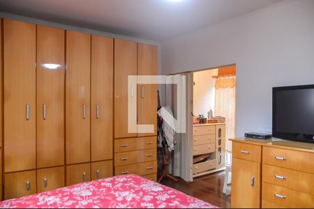 Casa para alugar com 378m², 4 quartos e 4 vagas Casa para alugar com 378m², 4 quartos e 4 vagasQuarto 4 - Suíte