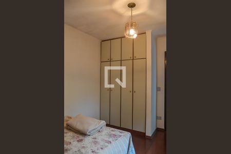 Casa para alugar com 378m², 4 quartos e 4 vagas Casa para alugar com 378m², 4 quartos e 4 vagasQuarto Suíte