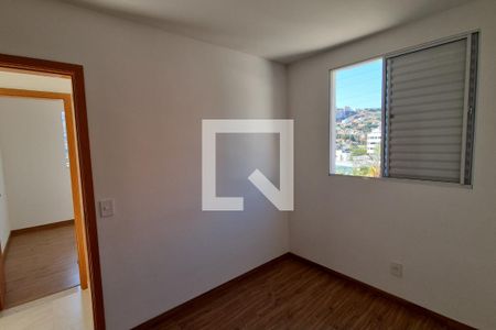 Quarto 2 de apartamento para alugar com 2 quartos, 45m² em Estoril, Belo Horizonte