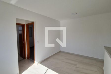 Sala de apartamento para alugar com 2 quartos, 45m² em Estoril, Belo Horizonte