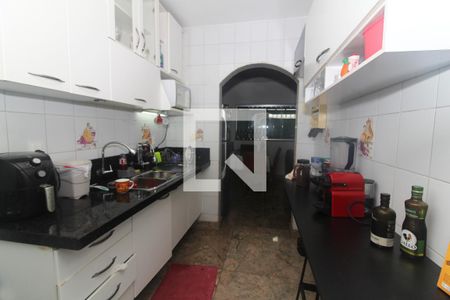 Cozinha de casa à venda com 3 quartos, 171m² em Santa Ines, Belo Horizonte