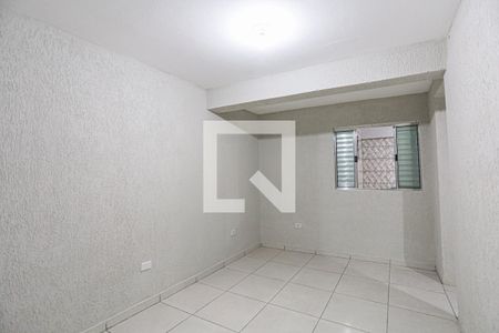 Quarto de casa para alugar com 1 quarto, 65m² em Pestana, Osasco