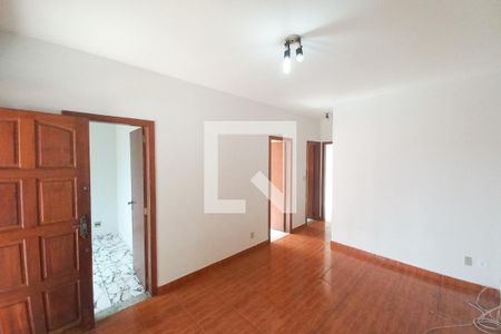 Sala de casa à venda com 3 quartos, 120m² em Santa Amélia, Belo Horizonte