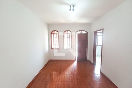 Sala de casa à venda com 3 quartos, 120m² em Santa Amélia, Belo Horizonte