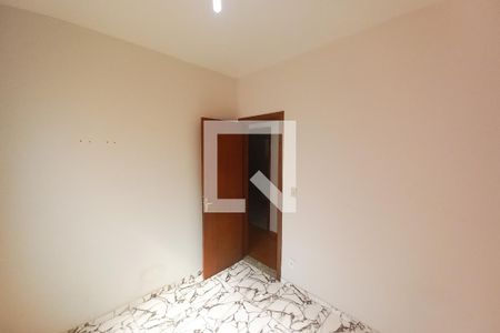 Quarto 2 de casa à venda com 3 quartos, 120m² em Santa Amélia, Belo Horizonte