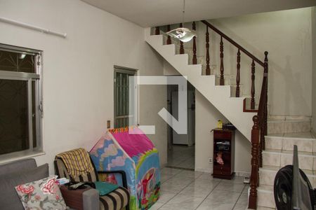 Sala de casa à venda com 2 quartos, 90m² em Piedade, Rio de Janeiro