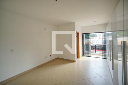 Suíte 01 de casa para alugar com 4 quartos, 400m² em Vila Mafra, São Paulo