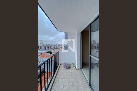 Varanda  de apartamento para alugar com 2 quartos, 60m² em Vila Bertioga, São Paulo