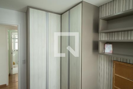 Apartamento à venda com 155m², 4 quartos e 3 vagas Apartamento à venda com 155m², 4 quartos e 3 vagasQuarto