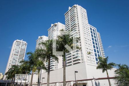 Apartamento à venda com 155m², 4 quartos e 3 vagas Apartamento à venda com 155m², 4 quartos e 3 vagasFachada