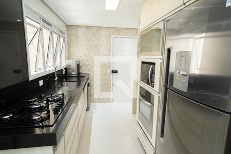 Apartamento à venda com 155m², 4 quartos e 3 vagas Apartamento à venda com 155m², 4 quartos e 3 vagasCozinha