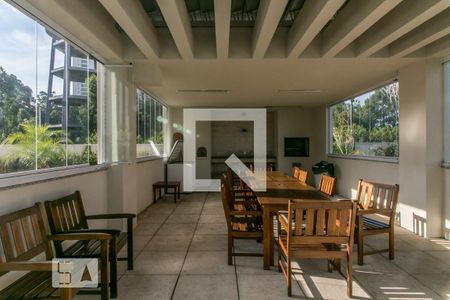 Apartamento à venda com 155m², 4 quartos e 3 vagas Apartamento à venda com 155m², 4 quartos e 3 vagasÁrea comum - Churrasqueira