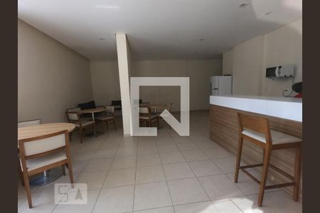 Apartamento à venda com 155m², 4 quartos e 3 vagas Apartamento à venda com 155m², 4 quartos e 3 vagasÁrea comum - Salão de festas