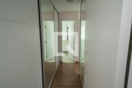 Apartamento à venda com 155m², 4 quartos e 3 vagas Apartamento à venda com 155m², 4 quartos e 3 vagasCloset - Suíte 2