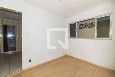 Sala de casa para alugar com 2 quartos, 60m² em Jardim Santo Elias (são Miguel), São Paulo