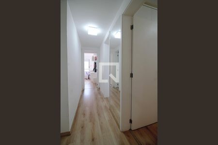 Corredor  de apartamento à venda com 4 quartos, 141m² em Paraíso do Morumbi, São Paulo
