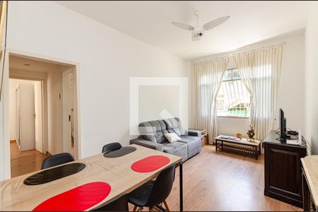 Sala de apartamento para alugar com 2 quartos, 52m² em Boa Viagem, Niterói