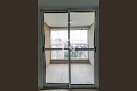 Varanda de apartamento à venda com 3 quartos, 74m² em Jardim Henriqueta, Taboão da Serra
