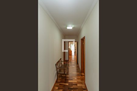 Corredor Quartos de casa à venda com 4 quartos, 330m² em Cidade Universitária, Campinas