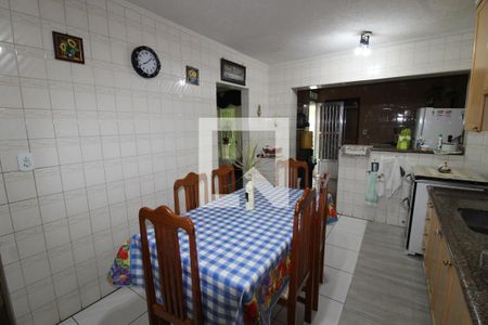 Cozinha de casa para alugar com 3 quartos, 130m² em Jardim Tietê, São Paulo