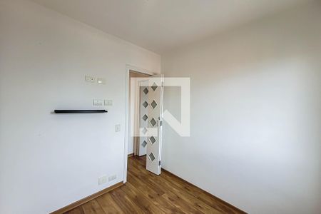 Quarto 1 de apartamento à venda com 3 quartos, 74m² em Vila Firmiano Pinto, São Paulo