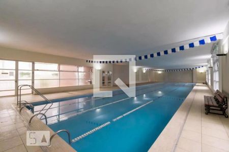 Piscina Coberta de apartamento para alugar com 3 quartos, 121m² em Jardim Caravelas, São Paulo