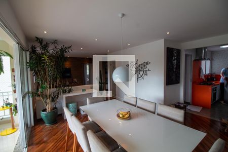 Sala de jantar de apartamento para alugar com 3 quartos, 121m² em Jardim Caravelas, São Paulo