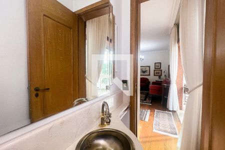 Lavabo de apartamento para alugar com 3 quartos, 150m² em Indianópolis, São Paulo