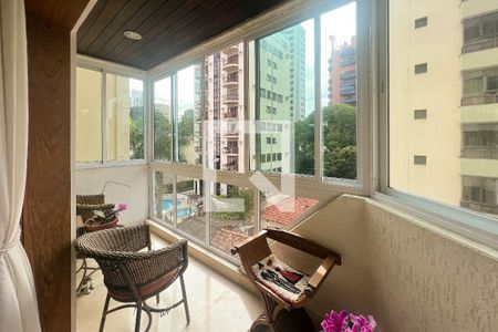 Varanda de apartamento para alugar com 3 quartos, 150m² em Indianópolis, São Paulo