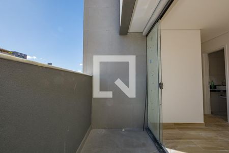 Varanda de apartamento à venda com 3 quartos, 101m² em Caiçara-adelaide, Belo Horizonte