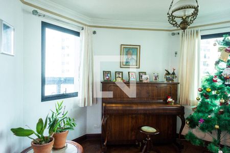 Sala de Piano de apartamento à venda com 4 quartos, 200m² em Vila Regente Feijó, São Paulo